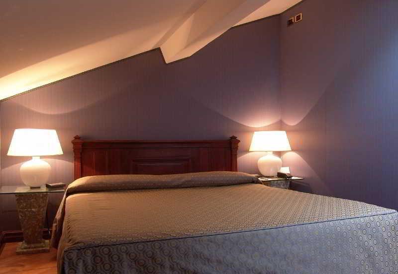Hotel Pierre Mailand